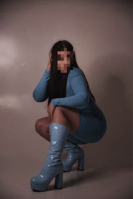 Карина, 8 909 117-52-54