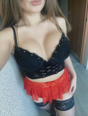 Лейсана, индивидуалка